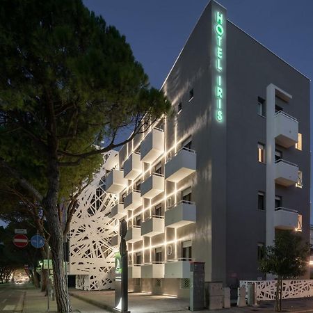 Hotel Iris Jesolo Экстерьер фото